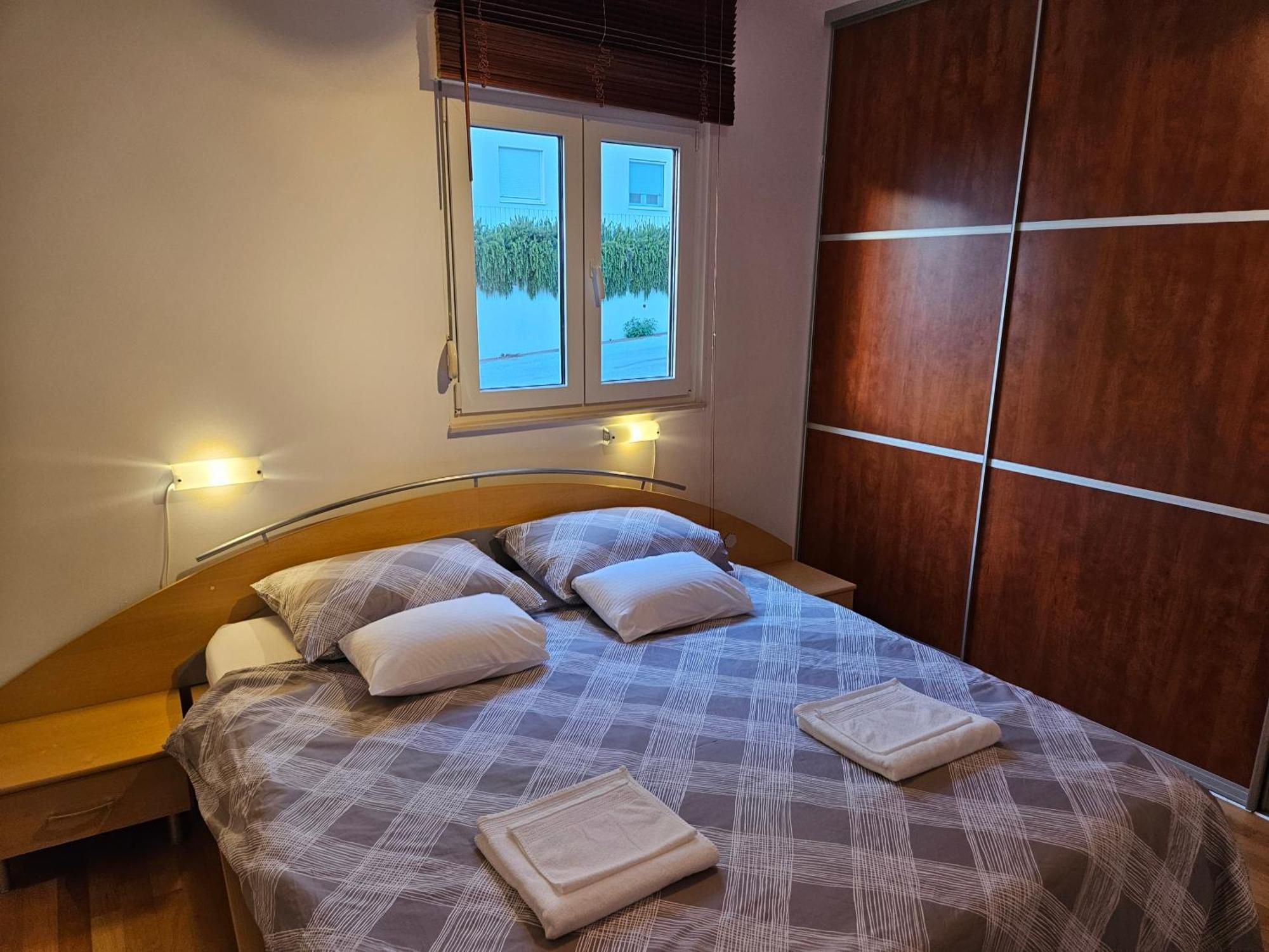 Apartmani Dodo Trogir Eksteriør billede